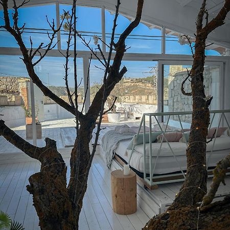 Suite Con Jacuzzi Canyelles  Bagian luar foto