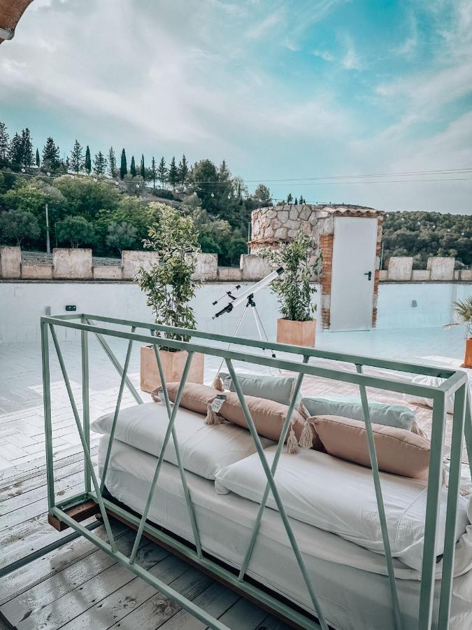 Suite Con Jacuzzi Canyelles  Bagian luar foto