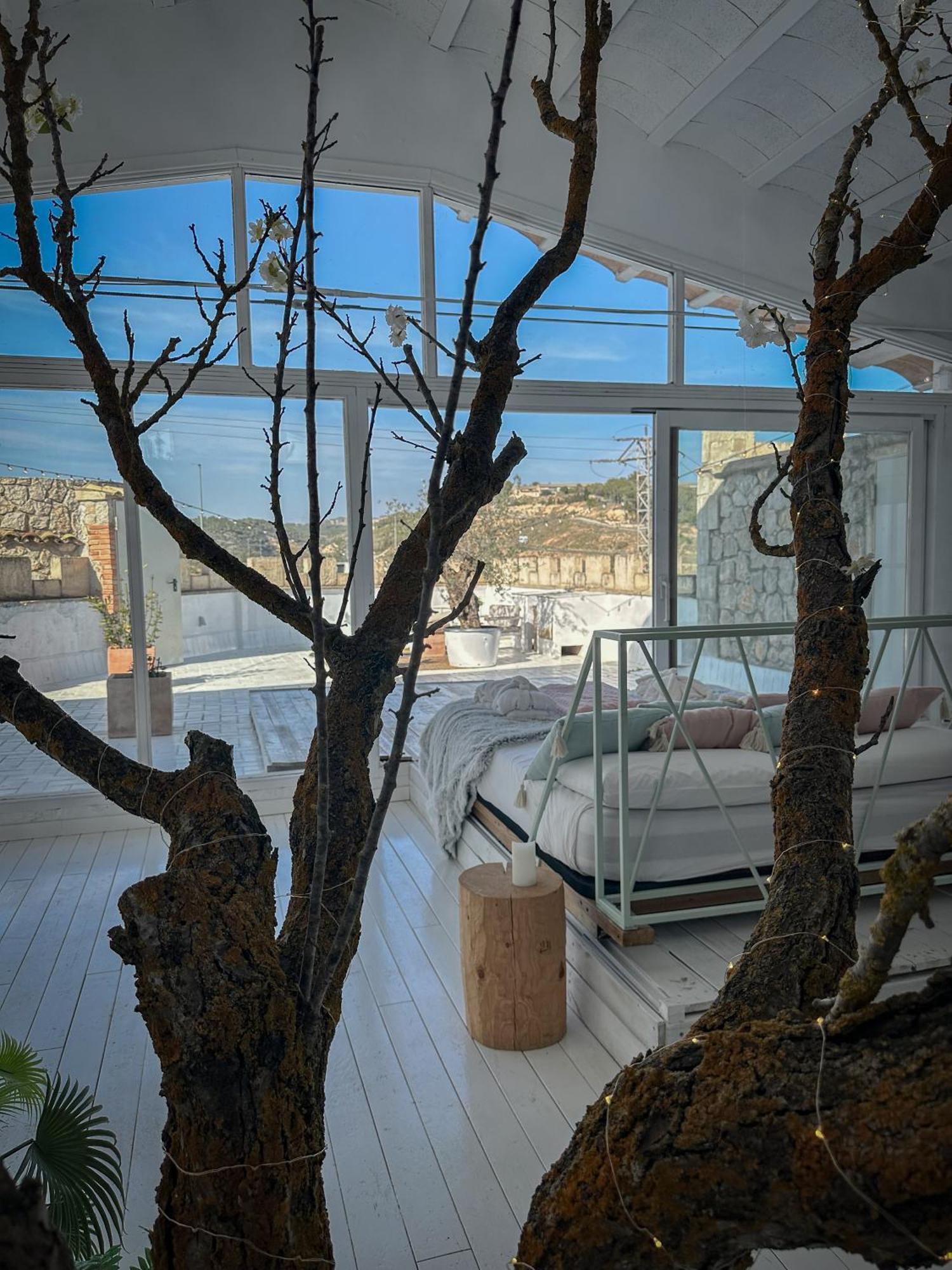 Suite Con Jacuzzi Canyelles  Bagian luar foto
